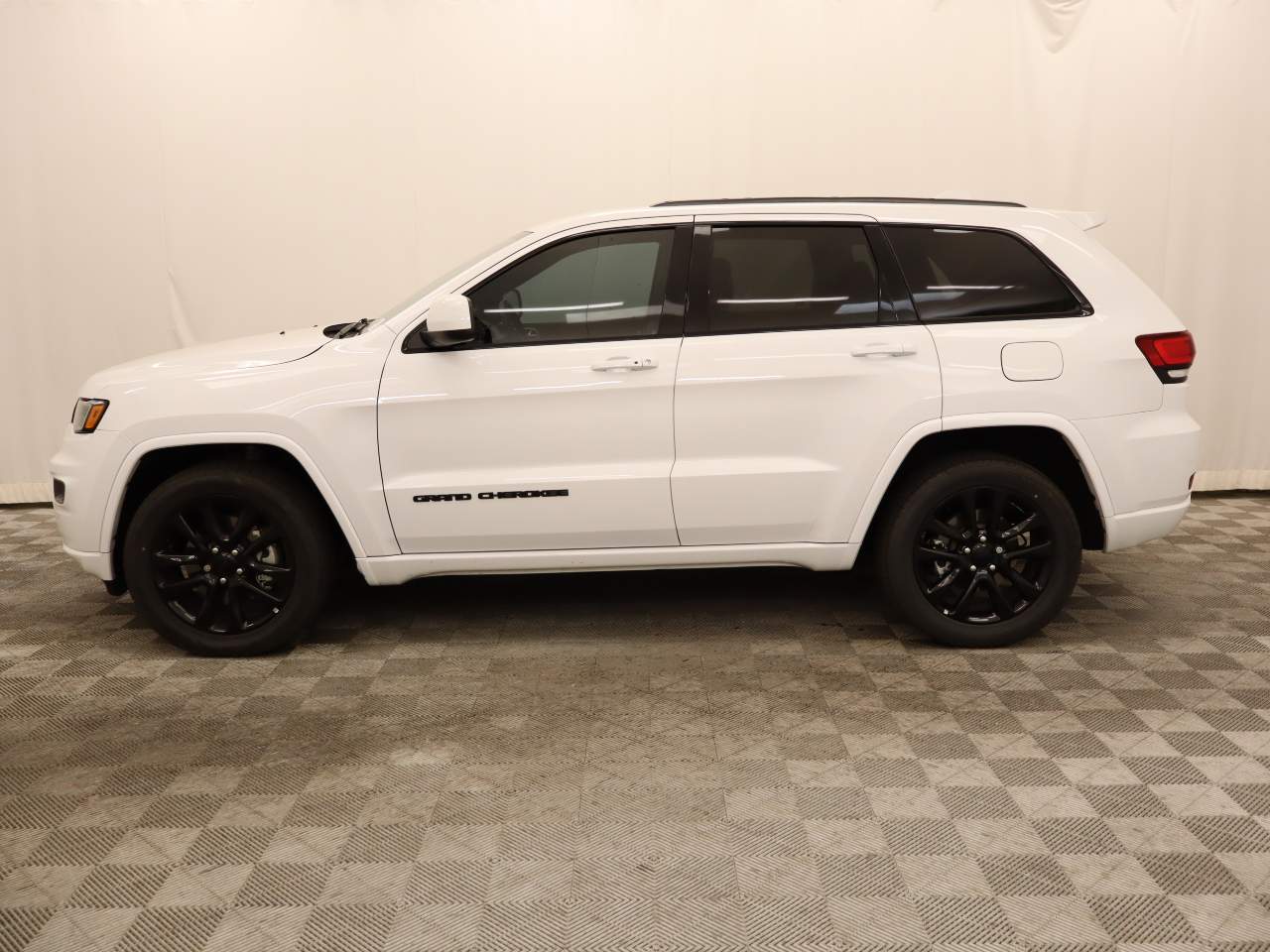 jeep grand cherokee 2021 1C4RJFAG2MC811418 image jeep grand cherokee 2021 1C4RJFAG2MC811418 image
